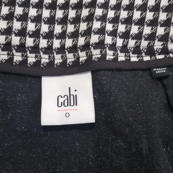 CAbi Reina 21 Club Houndstooth Suit Skirt Sz 0 - Picture 7 of 11